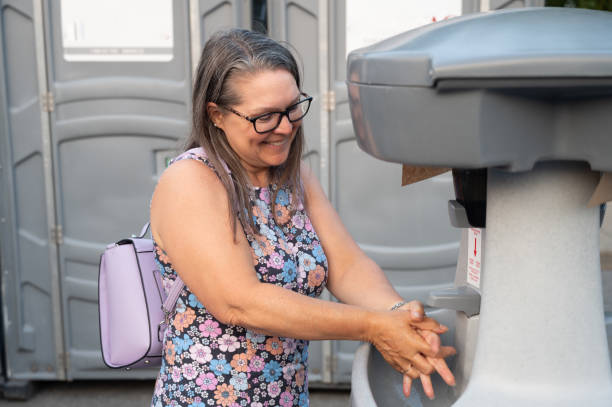 Best Wedding porta potty rental  in Holly Ridge, NC